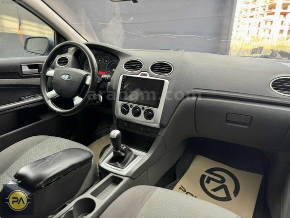 POLAT AUTODAN TEMİZ BAKIMLI FORD FOCUS COLLECTİON