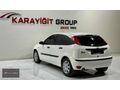 2005-FORD-FOCUS-1.6 -COLLECTİON-LPG-BEYAZ-TERTEMİZZ
