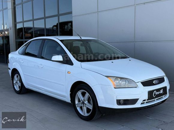 **BOYASIZ**FORD FOCUS 1.6 COLLECTİON**OTOMATİK 215.000KM**