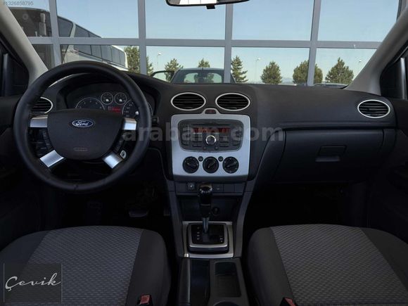 **BOYASIZ**FORD FOCUS 1.6 COLLECTİON**OTOMATİK 215.000KM**