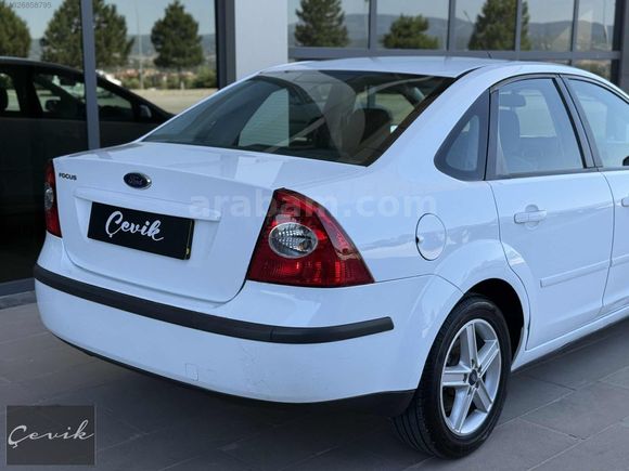 **BOYASIZ**FORD FOCUS 1.6 COLLECTİON**OTOMATİK 215.000KM**