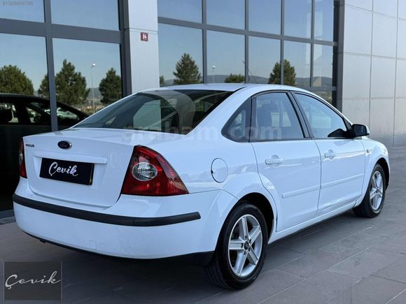 **BOYASIZ**FORD FOCUS 1.6 COLLECTİON**OTOMATİK 215.000KM**
