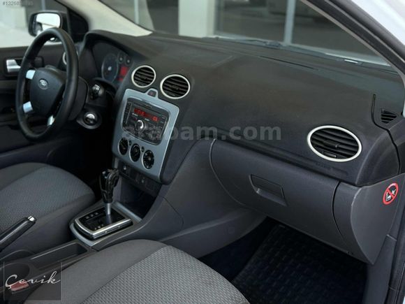 **BOYASIZ**FORD FOCUS 1.6 COLLECTİON**OTOMATİK 215.000KM**