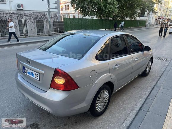 ELİT OTOMOTİV'DEN HATASIZ BOYASIZ FORD FOCUS 1.6 COLLECTİON