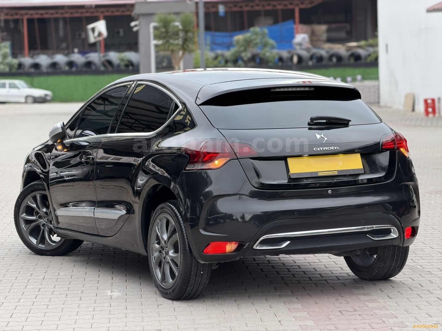 Galeriden DS Automobiles DS4 1.6 e-HDi D-Sport 2012 Model Adana 332.500 km Siyah 4