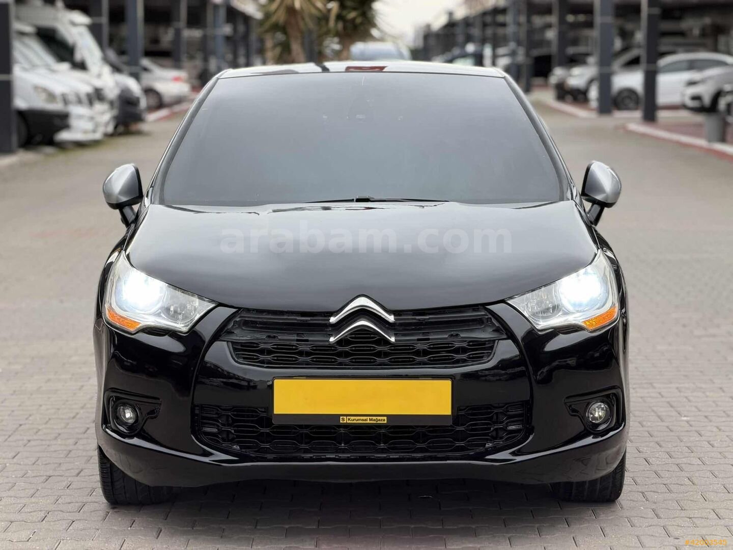 Galeriden DS Automobiles DS4 1.6 e-HDi D-Sport 2012 Model Adana 332.500 km Siyah 2