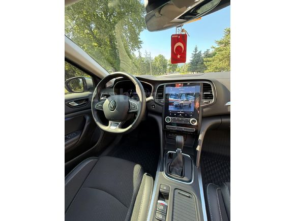 Sahibinden Renault Megane 1.3 TCe Icon 2025 Model