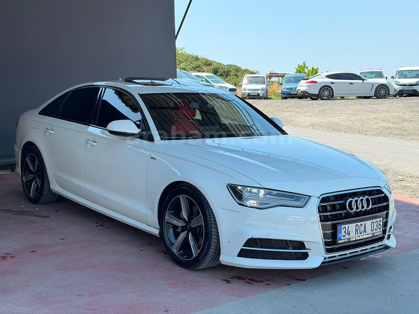 Galeriden Audi A6 Sedan 2.0 TDI 2012 Model İstanbul 302.720 km Beyaz 2