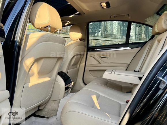 2015 BMW 520i KM 230 BİNDE PREMİUM NBT MDİREKSİYON VAKUM KAPI