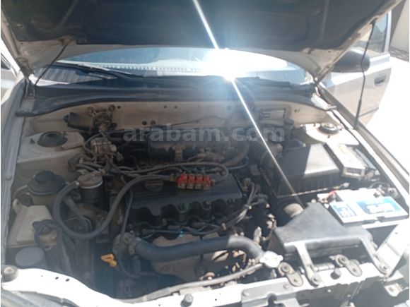 Sahibinden Hyundai Accent 1.3 Admire 2004 Model 