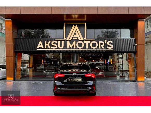 "AKSU MOTOR'S"2023/FORD FOCUS/CARPLAY/TİTANİUM/HATASIZ