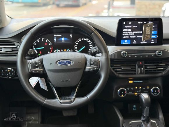 "AKSU MOTOR'S"2023/FORD FOCUS/CARPLAY/TİTANİUM/HATASIZ