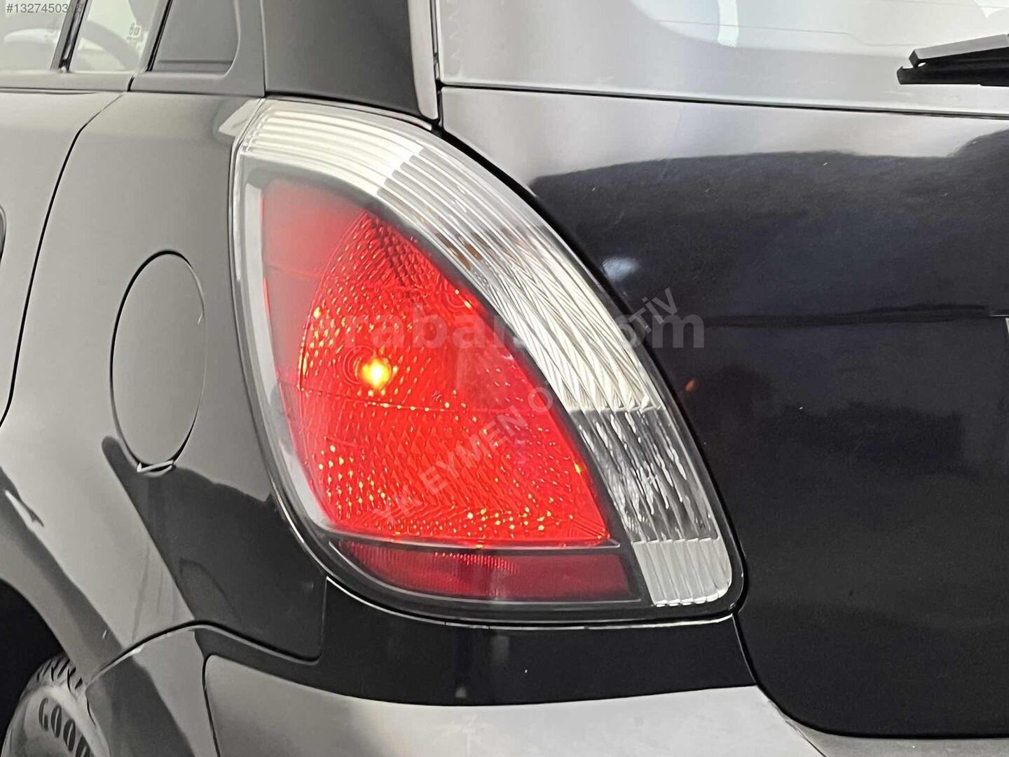 Galeriden Kia Rio 1.5 CRDi EX Comfort 2007 Model Eskişehir 340.000 km Siyah 4