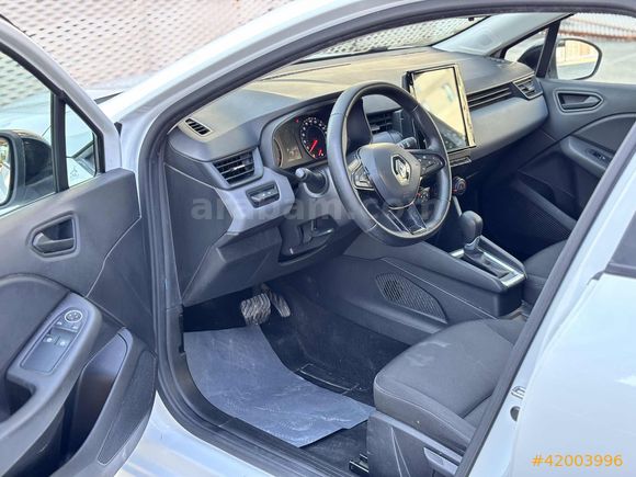 MHT AUTO 2023 CLIO 1.0TCE JOY TESLA EKRANLI G.GÖRÜŞ HATSIZ