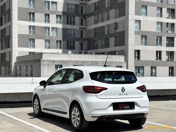MHT AUTO 2023 CLIO 1.0TCE JOY TESLA EKRANLI G.GÖRÜŞ HATSIZ