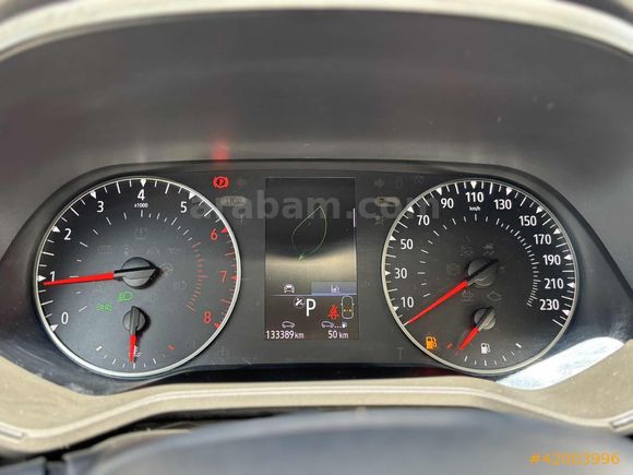 MHT AUTO 2023 CLIO 1.0TCE JOY TESLA EKRANLI G.GÖRÜŞ HATSIZ