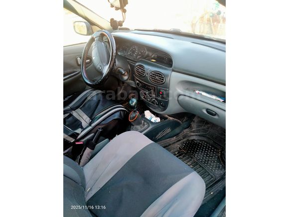 Sahibinden Renault Megane 1.6 RTE 1998 Model 