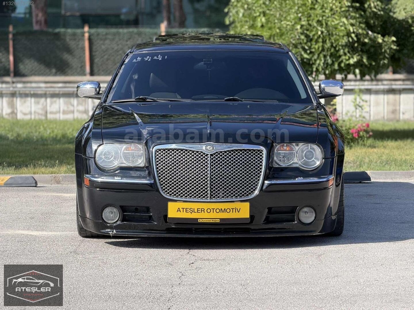 Galeriden Chrysler 300 C 3.0 CRD 2008 Model Konya 440.000 km Siyah 1