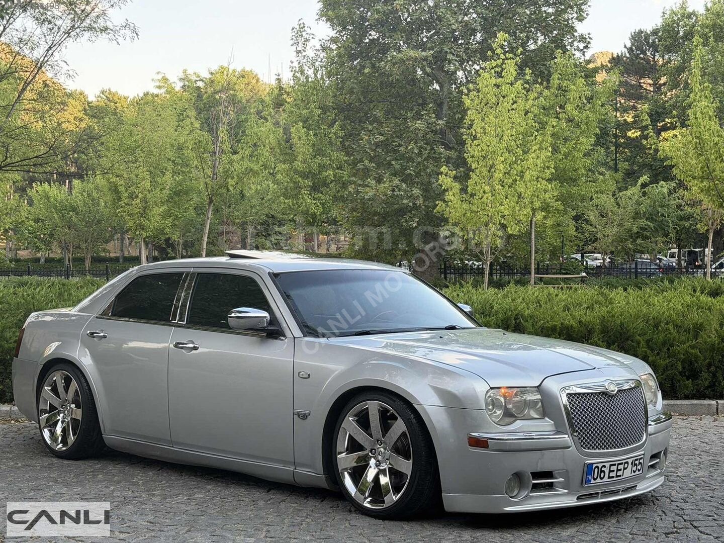 Galeriden Chrysler 300 C 3.0 CRD 2007 Model Ankara 290.000 km Gri 2