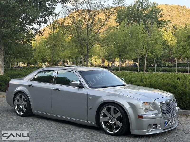 Galeriden Chrysler 300 C 3.0 CRD 2007 Model Ankara 290.000 km Gri
