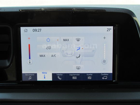 BÜYÜKSOYLU'DAN 2025 TOURNEO COURİER 1.5 ECOBLUE DELUXE 100 HP