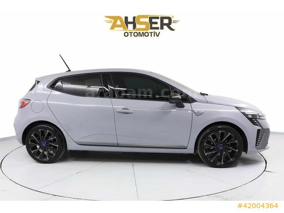 2025 MODEL ESPRIT ALPINE PAKET BOYASIZ TRAMERSİZ 1.0TCE CLIO