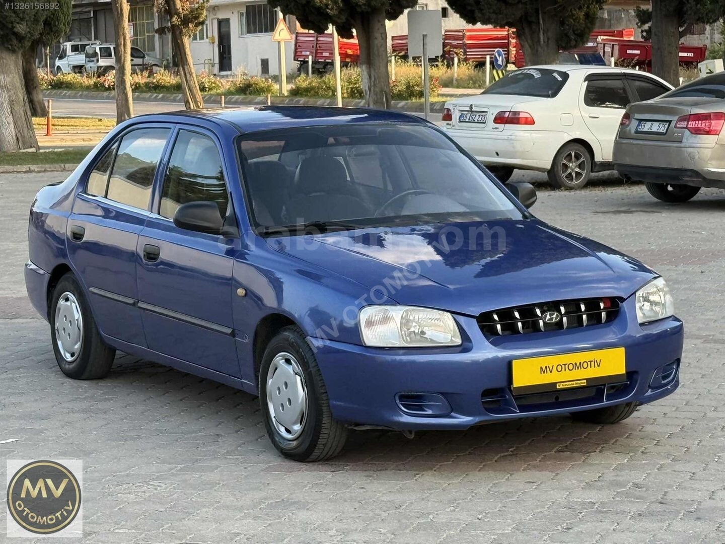 Galeriden Hyundai Accent 1.3 LX 2000 Model Samsun 293.000 km Mavi 6