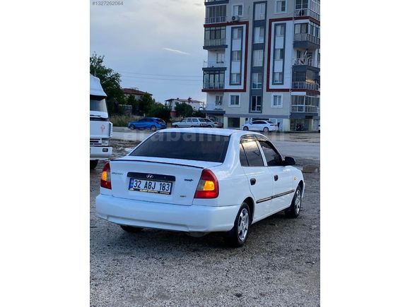 2001 HYUNDAİ ACCENT 1.3 MPi KLİMALI BAKIMLI MASRAFSIZ