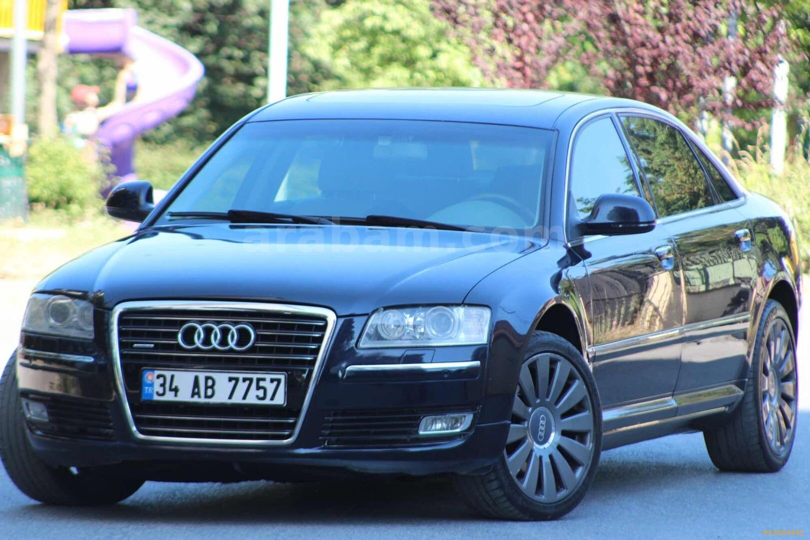 Galeriden Audi A8 4.2 Quattro Long 2008 Model İstanbul 275.000 km Lacivert 1