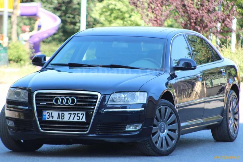 Galeriden Audi A8 4.2 Quattro Long 2008 Model İstanbul 275.000 km Lacivert