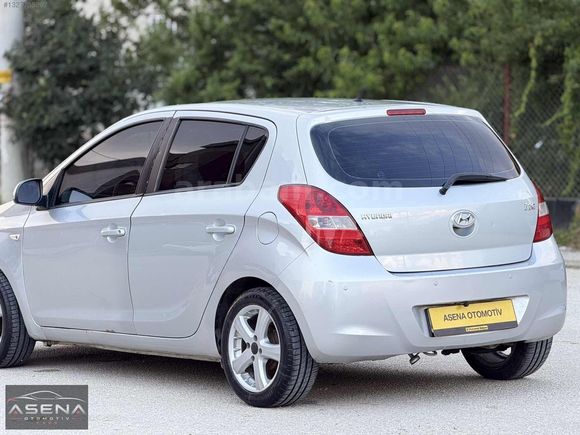 ASENA OTOMOTİV'den Manuel 2012 i20