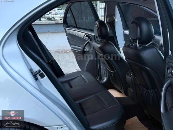 ZM AUTO DAN ÇOK TEMİZ MERCEDES C180