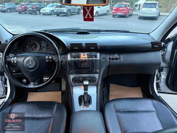 ZM AUTO DAN ÇOK TEMİZ MERCEDES C180