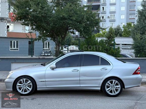 ZM AUTO DAN ÇOK TEMİZ MERCEDES C180