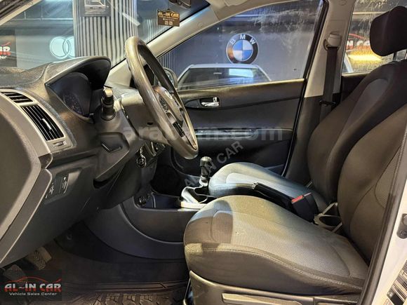 AL-İN CAR ' dan 2013 MODEL 172 BİN KM DE FULL+FULL HYUNDAİ İ20