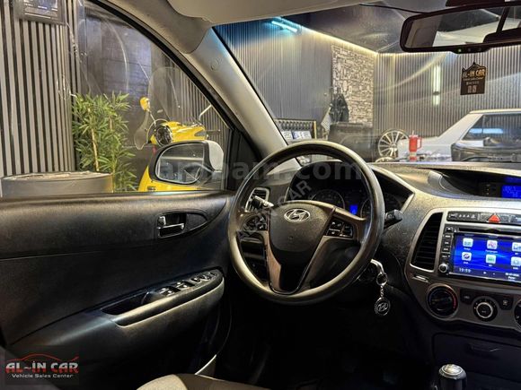 AL-İN CAR ' dan 2013 MODEL 172 BİN KM DE FULL+FULL HYUNDAİ İ20