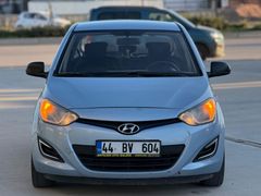 YENİ MUAYENELİ 2013 MODEL 1.2 JUMP HUYUNDAİ İ20
