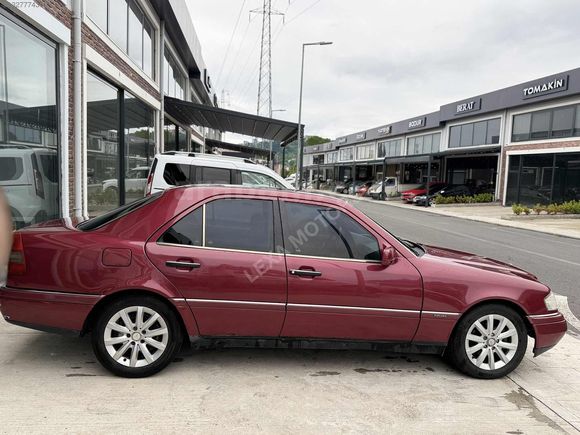 LEXA'DAN MERCEDES C200 ELAGANCE