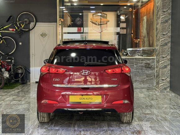 GÜN AUTO'DAN HYUNDAİ İ20 2017 MODEL DÜŞÜK KM CAM TAVAN