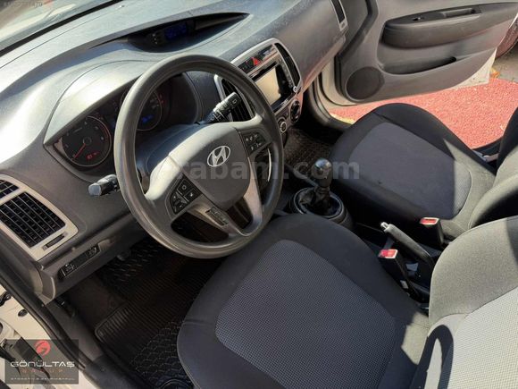 ''GÖNÜLTAŞ''2013 HYUNDAİ İ20 1.4 DİZEL 188BİNDE SENSE