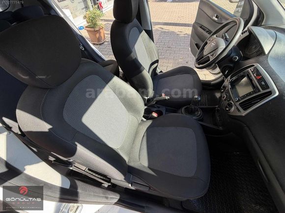''GÖNÜLTAŞ''2013 HYUNDAİ İ20 1.4 DİZEL 188BİNDE SENSE