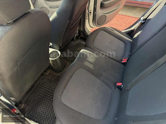 ''GÖNÜLTAŞ''2013 HYUNDAİ İ20 1.4 DİZEL 188BİNDE SENSE