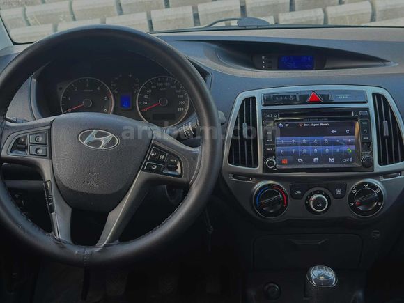 2014 HYUNDAİ İ20 SENSE 1.4CRDİ BAKIMLI ARAÇ