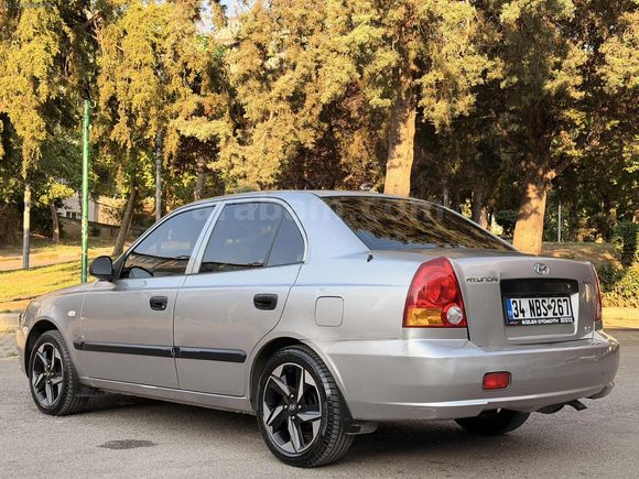 2006 MODEL KUSURSUZ TEMİZLİKTE 1.5 CRDI ACCENT ADMİRE