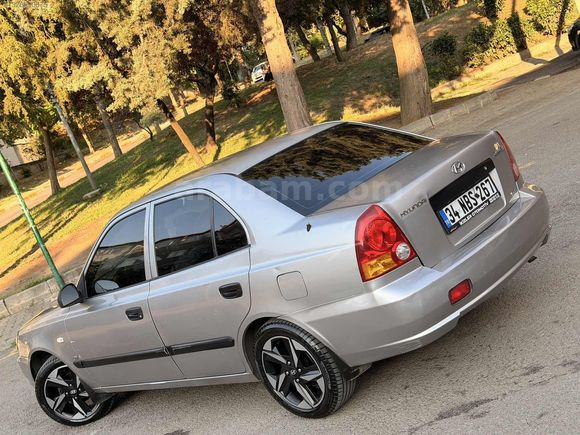 2006 MODEL KUSURSUZ TEMİZLİKTE 1.5 CRDI ACCENT ADMİRE