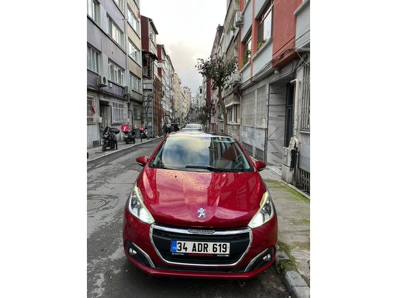 Sahibinden Peugeot 208 düşük km cam tavan