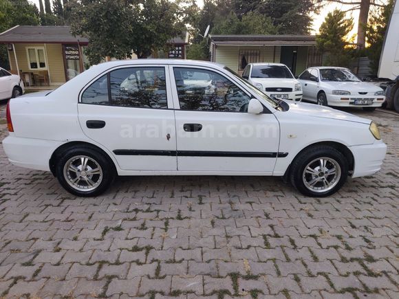 2003 MODEL 1.5 CRDİ ADMİRA ORLİNAL 209 BİN KİLOMETREDE KLİMALI