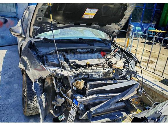 - ÇITIR HASARLI - 2023 Fiat Egea 1.6 M.JET