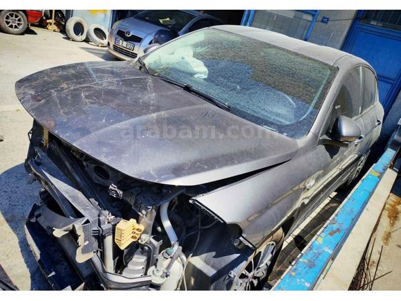 - ÇITIR HASARLI - 2023 Fiat Egea 1.6 M.JET