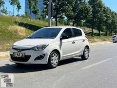 2014 MODEL HYUNDAİ İ20 1.4 OTO.VİTES 160 BİNDE MASRAFSIZ
